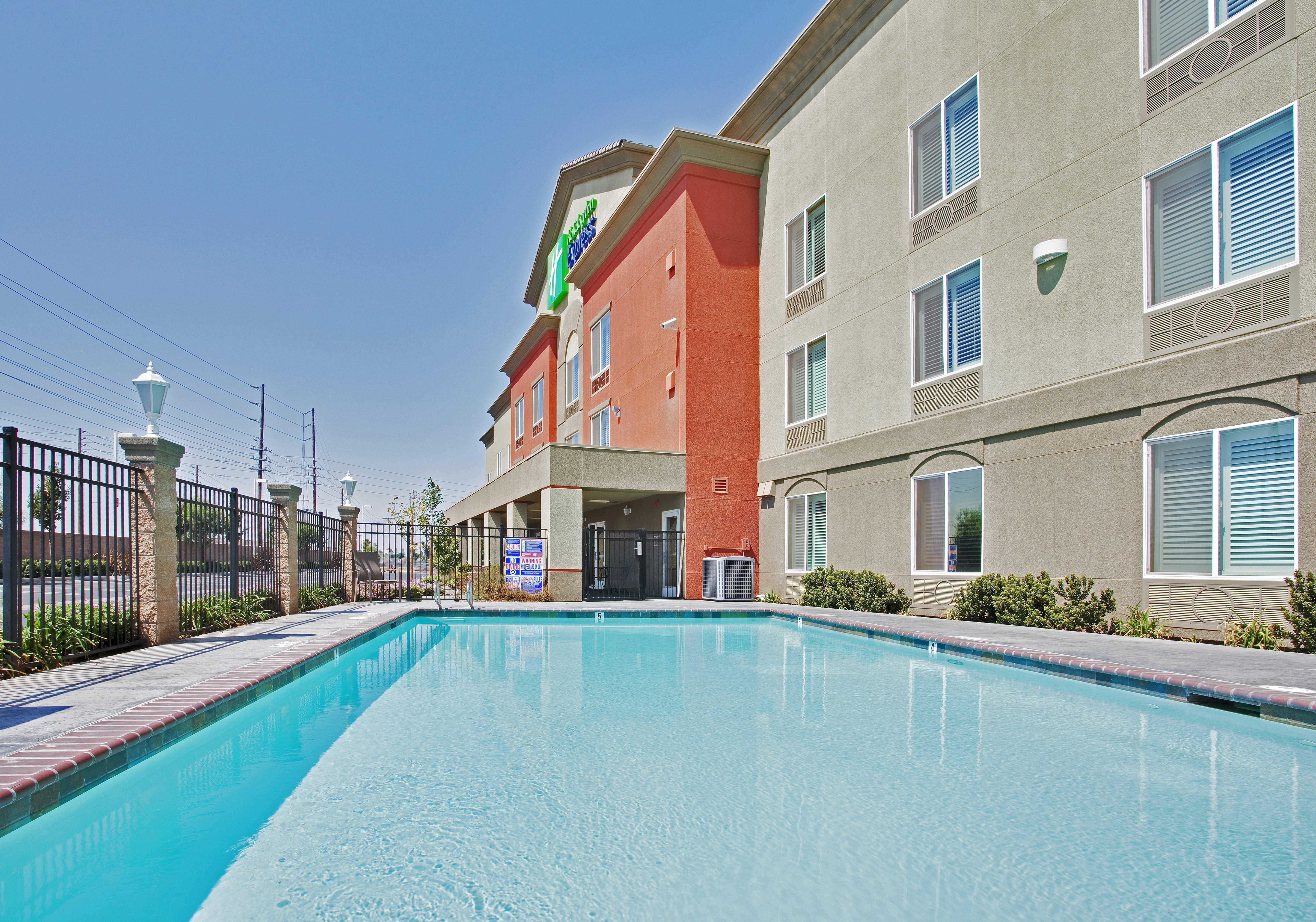Holiday Inn Express Hotel & Suites Modesto-Salida By Ihg Exterior foto